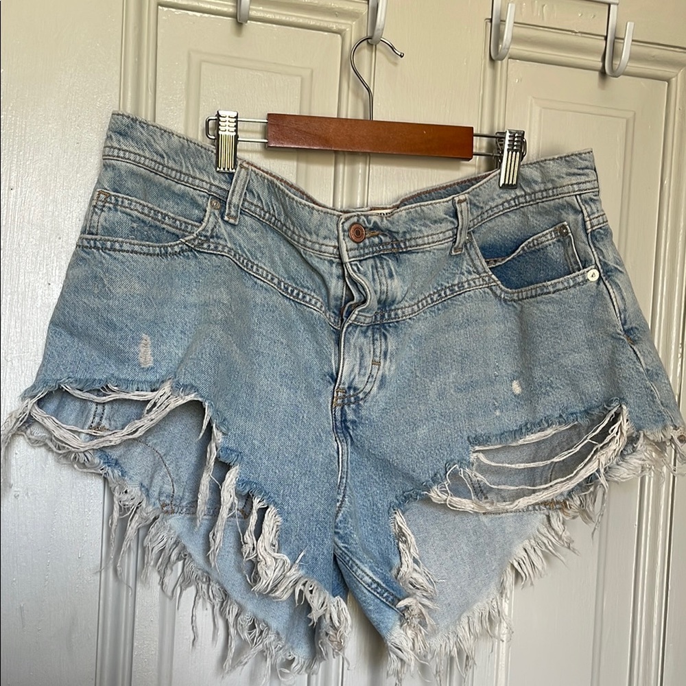 Westwood Mid-rise High Low Short